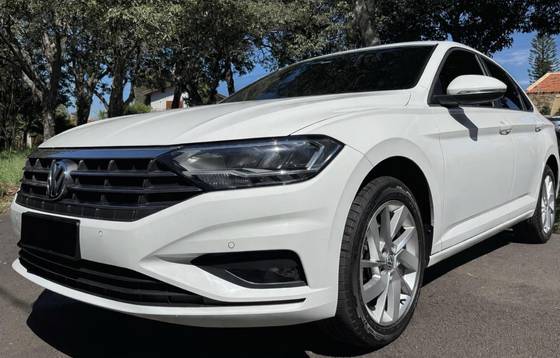 VOLKSWAGEN JETTA 1.4 250 TSI TOTAL FLEX COMFORTLINE TIPTRONIC VOLKSWAGEN JETTA 1.4 250 TSI TOTAL FLEX COMFORTLINE TIPTRONIC